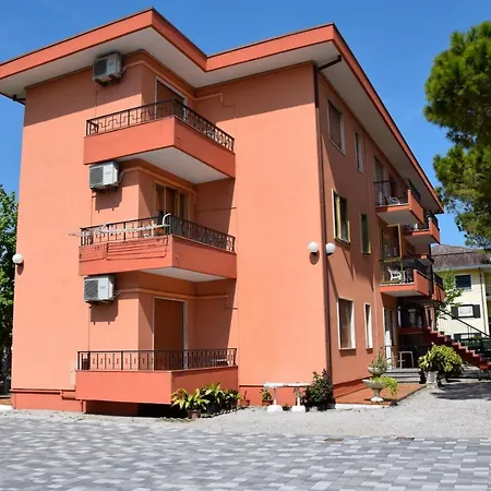 Vania Family Apartment Lido di Jesolo